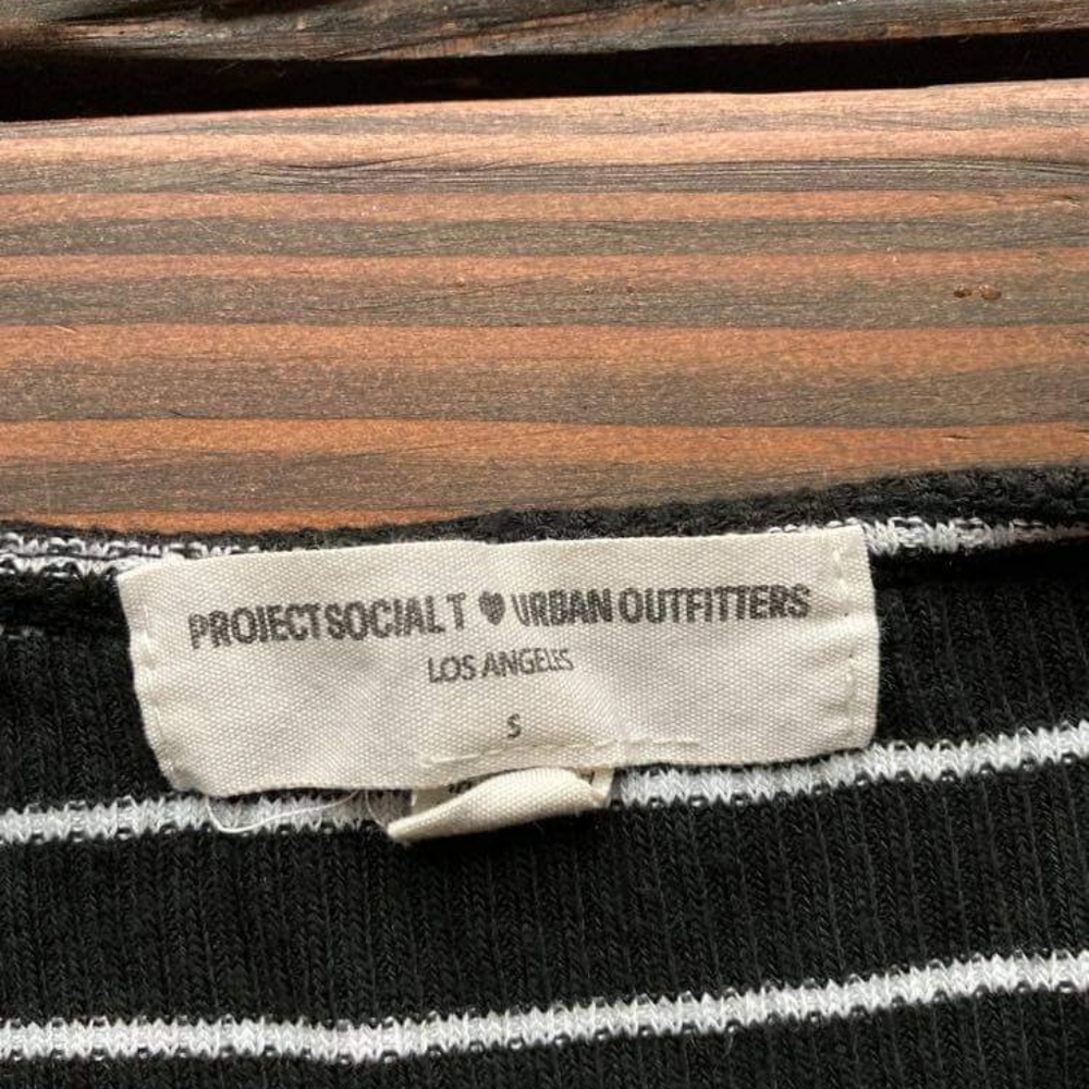 Urban Outfitters Project Social T - Picture 3 of 6